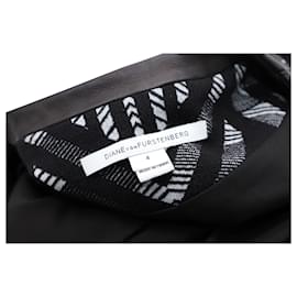 Diane Von Furstenberg-Diane Von Furstenberg Geometic Pattern Leather Trim Jacket in Black Wool -Black