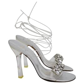 Stuart Weitzman-Stuart Weitzman Bejeweled High Heel Sandalen aus transparentem PVC-Silber