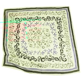 Louis Vuitton-LOUIS VUITTON LV Monogram coeurs motif fleur 100% Écharpe en soie 35''-Multicolore