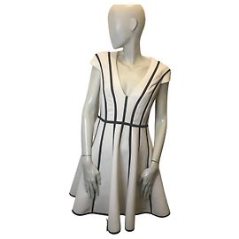 Mangano-Skaterkleid Schwarz Weiß
