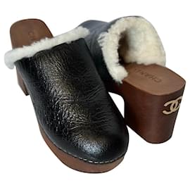 Chanel Clogs Black