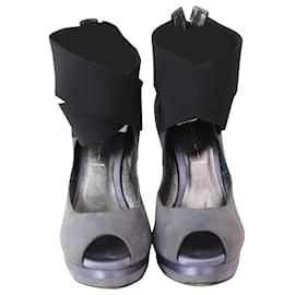Casadei-Casadei elastische Peep-Toe-Pumps aus grauem Wildleder-Grau