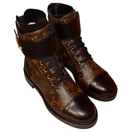 LOUIS VUITTON Monogram Canvas Revival Ankle Boots Size 37-US