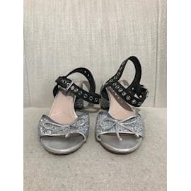 Miu Miu-MIU MIU Sandalias T.UE 37 cuero-Plata