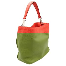 Fendi-Orange Selleria Anna Bucket Bag -Orange
