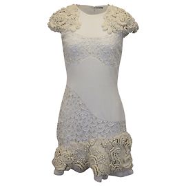 Alexander McQueen Mini robe ornée de fleurs en coton crème Blanc Écru