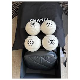 Chanel-Set classico di palline da tennis CHANEL-Bianco