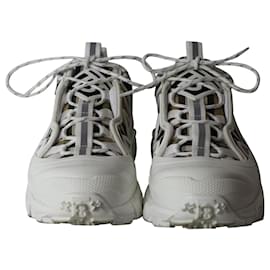 Burberry-Sneakers Burberry Arthur Check in tela bianca e beige-Bianco