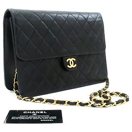 CHANEL Chain Shoulder Bag Clutch Schwarze gesteppte Lammfell-Geldbörse Schwarz