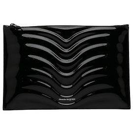 Alexander McQueen Black Patent Wave Zipped Clutch Black