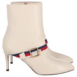 Gucci-Gucci Sylvie Strap Ankle Boots in Ecru Leather-White,Cream