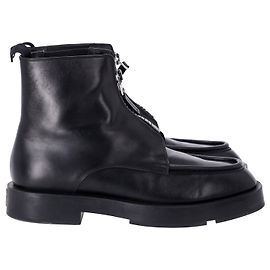Stivaletti Givenchy Squared Zip in pelle nera Nero
