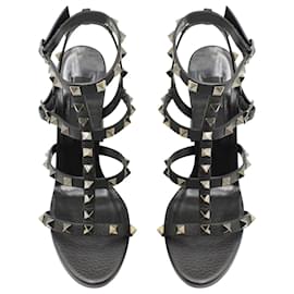 Valentino Garavani-Valentino Garavani Rockstud Cage Sandals in Black Leather-Black
