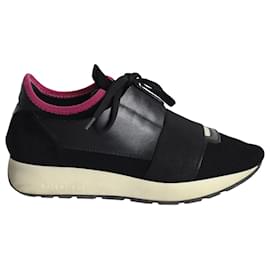 Balenciaga-Balenciaga Race Runner Sneakers in Black Leather and Mesh-Black