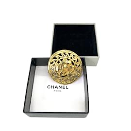 Chanel-Broche redondo CC-Dorado