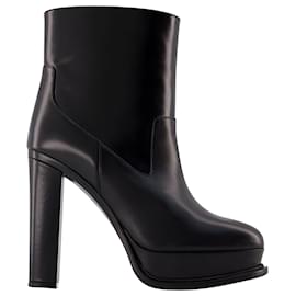 Alexander Mcqueen-Ankle Boots - Alexander McQueen - Leather - Black-Black