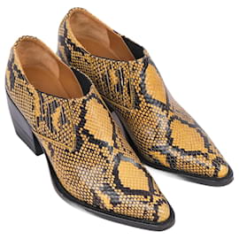 Chloé CHLOE  Boots EU 36.5 Leather Yellow