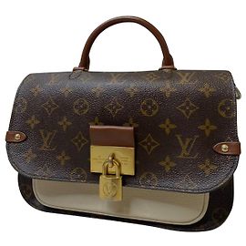 Louis Vuitton vaugirard Marrom Cru Caramelo