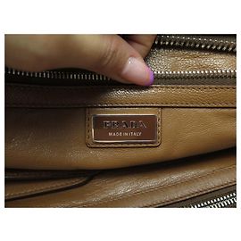 SAC A MAIN PRADA CABAS VA1060 CUIR CAMEL CANELLE CINNAMON LEATHER HAND BAG Caramel