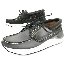 NOVE SCARPE GIVENCHY HAMPTONS BM08176991 41 SCARPE DERBY DA BARCA IN PELLE Nero