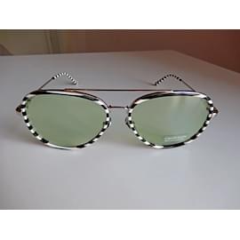 Calvin Klein-CALVIN KLEIN  Sunglasses T.  metal-Black