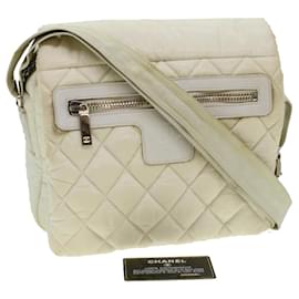 Chanel-CHANEL Matelasse Shoulder Bag Patent leather White CC Auth bs5109-White