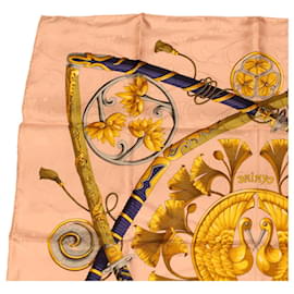 Hermès-HERMES CARRE 90 PRiNCES DU SOLEiL LEVANT Scarf Silk Pink Gold Auth 41215-Pink,Golden