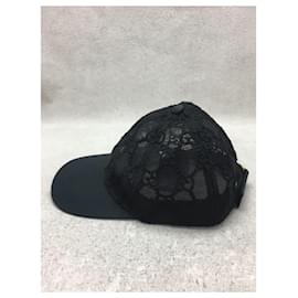 Gucci-**Boné de nylon preto Gucci-Preto