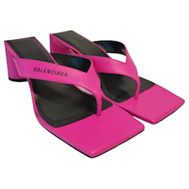 Balenciaga-Balenciaga lined Square pink leather mules-Pink