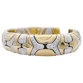 inconnue-Two gold bangle bracelet, diamants.-Other