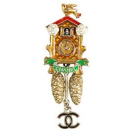 Broche de reloj de cuco Chanel de edición limitada rara Multicolor