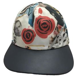 **Gorra de flores multicolor Fendi Multicolor
