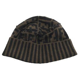 **Fendi Brown Knit Cap Brown