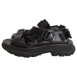 Alexander Mcqueen Sandali da uomo Nero