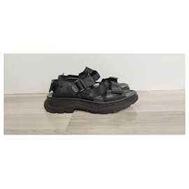 Alexander Mcqueen-Men Sandals-Black