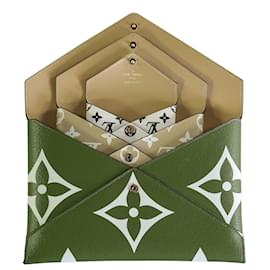 Louis Vuitton-Louis Vuitton Kirigami Set mit drei Kuvertkupplungen-Grün