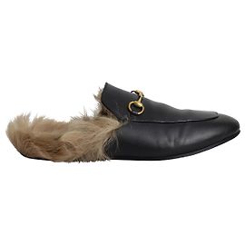 Gucci Princetown Mules mit Fell aus schwarzem Leder Schwarz
