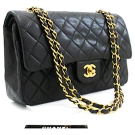 Chanel-Solapa forrada Chanel Classic 10Bolso de hombro con cadena de piel de cordero negro-Negro