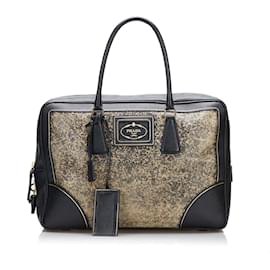 Prada-Prada Saffiano Leather Handbag Leather Handbag in Good condition-Black