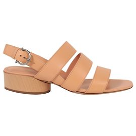 Salvatore Ferragamo Ferragamo Trezze 30 Sandale Beige
