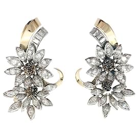 inconnue-Earrings, "Edelweiss", In yellow gold, platinum and diamonds.-Other