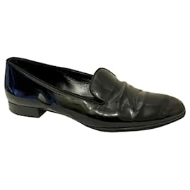 Saint Laurent-Saint Laurent patent loafers in black-Black