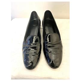 Saint Laurent-Saint Laurent patent loafers in black-Black