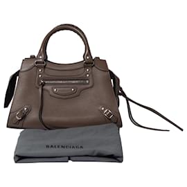 Balenciaga Light Grey/Beige Leather Padlock Nude Work Tote Balenciaga | The  Luxury Closet