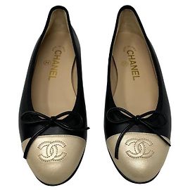 Chanel Ballet flats Black Beige