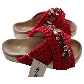 Inuikii Mules Red