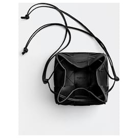 Bottega Veneta-Small Cassette Bucket Bag-Black