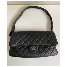 Chanel-Bolsos de mano-Negro