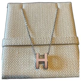 Hermès Pop H pink dragee pendant Pink