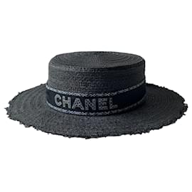 Chanel-Hüte-Schwarz